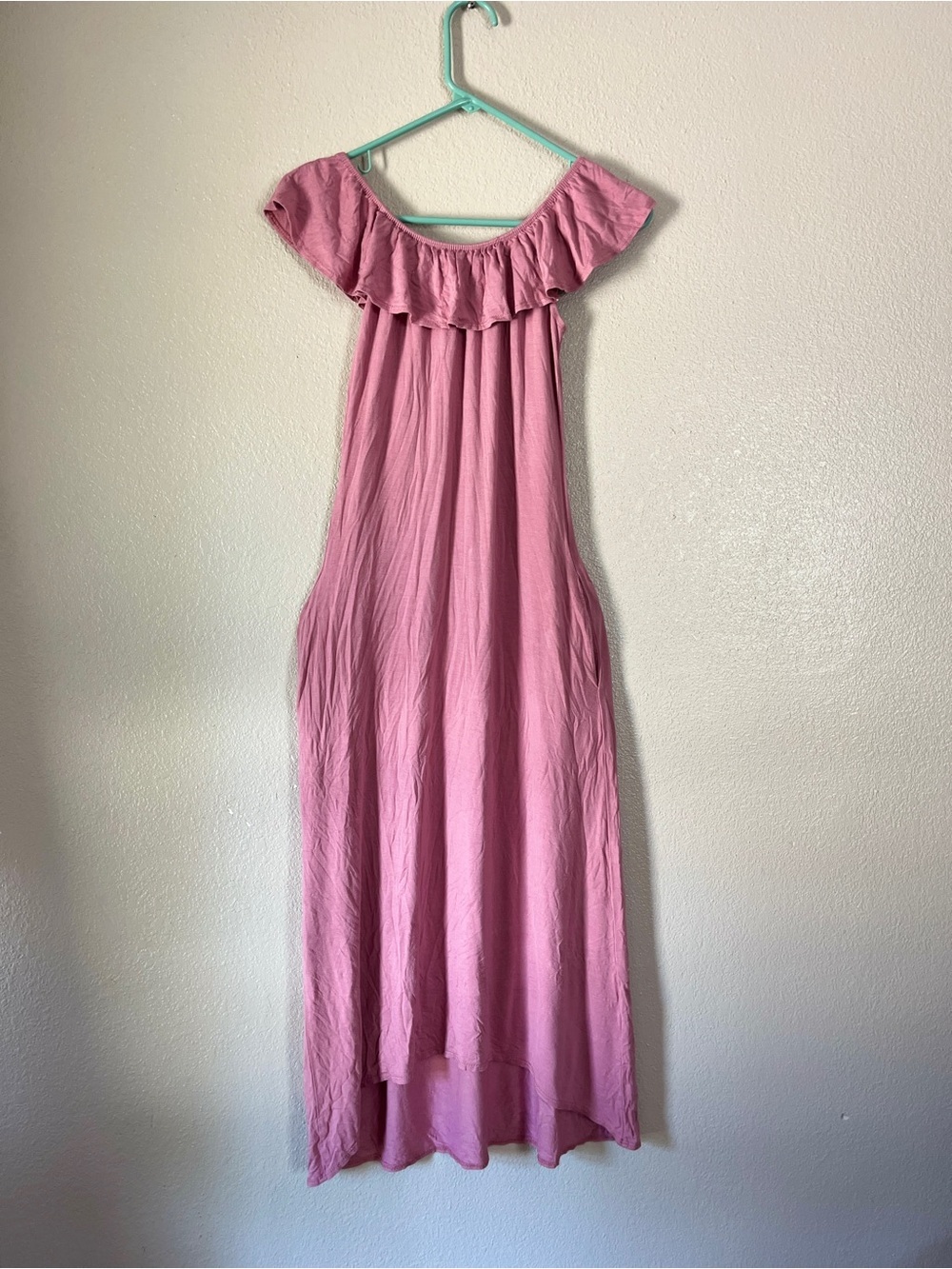 Pink Off-Shoulder Ruffle Maxi Dress - Picture 4 of 7